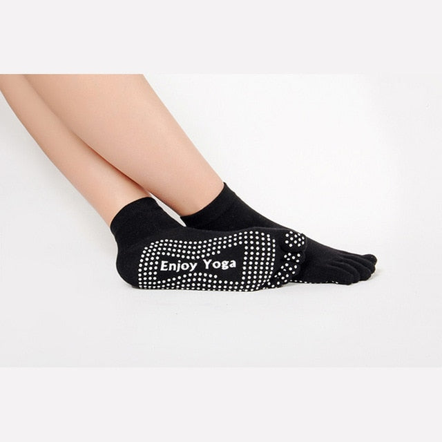 Non Slip Yoga Socks | Extra grip and support | High quality yoga socks