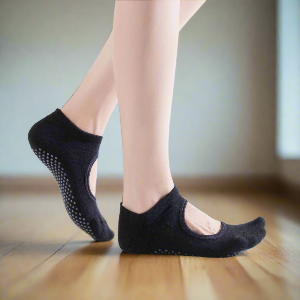 Yoga mat socks