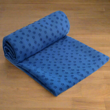 Blue yoga grip towel
