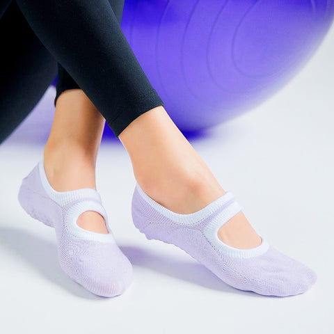 Sticky yoga socks